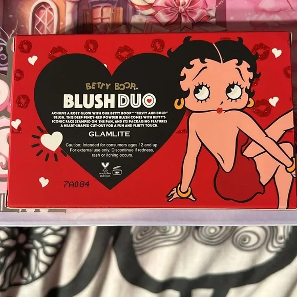 Betty Boop x Glamlite Blush Duo - Picture 2 of 4